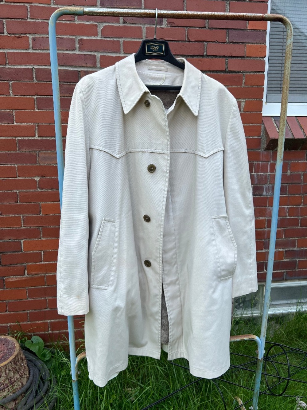 Mens vintage London Fog year round coat with zip out lining
